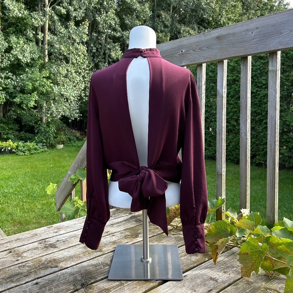 Dynamite ⎮ Open Back Mock Neck Blouse - Picture 4 of 10